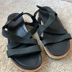 Women’s merrell sandals